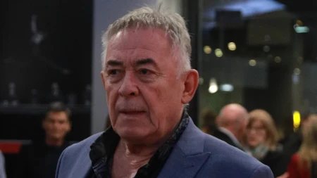 "Seljanko, ti ćeš da mi kažeš?!" Mima Karadžić pred kamerama udario na 37 godina mlađu koleginicu (VIDEO)