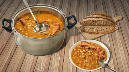 Pasulj se skuva brže, a stomak manje nadima: 1 kašičica ovoga u vodu rešava dve muke odjednom