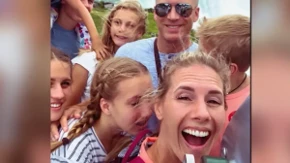 Na mrežama je objavljivala snimke svoje savršene porodice i žene su joj zavidele! A onda joj je sin pobegao kroz prozor i komšijama ispričao kako ih je mama krvnički zlostavljalala!