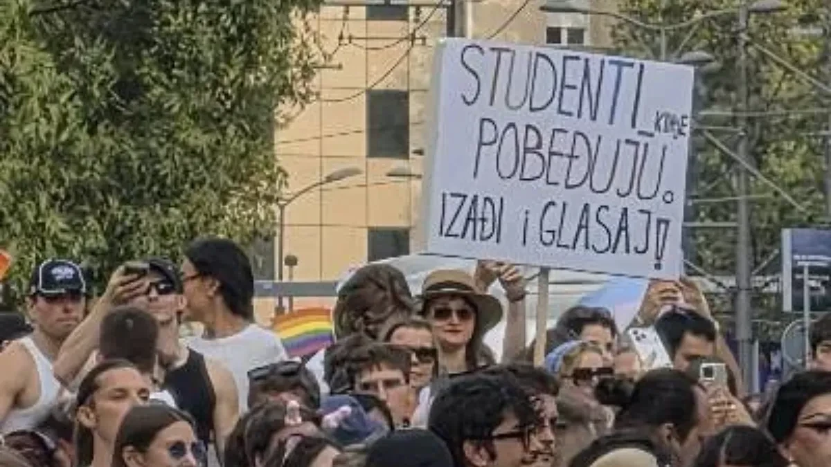 Blokaderi totalno pukli: Obećavali 500.000 potpisa za svoju listu u roku od 24h, a na kraju skupili 75.000 potpisa u roku od 72h!