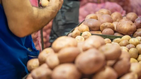 Amerikanka ušla u supermarket u Evropi i ostala u čudu zbog krompira: "Nikad nisam videla ovako nešto"