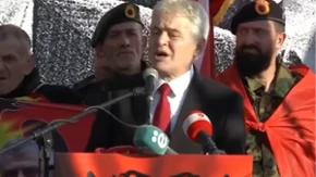 Presuda za mučenje i ubistva, a Ahmeti veliča OVK! Bivše vođe osuđene na zatvor, on poručuje: „Borba za slobodu!“