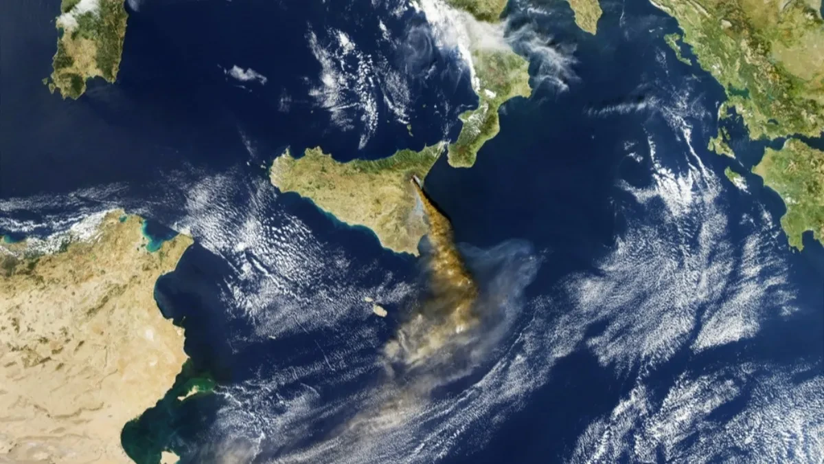 Šta je ovo iznad Severnog pola? Polarni vrtlog se već formira, meteorolozi su zapanjeni