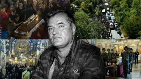 Detalj na grobu Ratka Mladića krije posebnu simboliku: Skinuo ga je sa svog revera i ostavio na krstu
