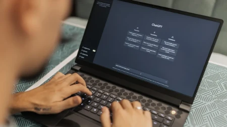 Dve decenije je tražio biološku majku, imao je samo tri podatka o njoj: Uneo ih je u ChatGPT i on ju je pronašao za nekoliko minuta
