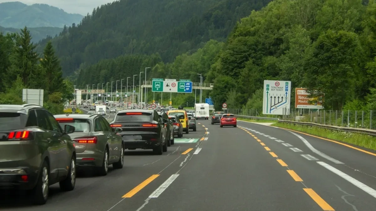 Sami ste u autu? Stiže kazna! EU zemlja pooštrava pravila