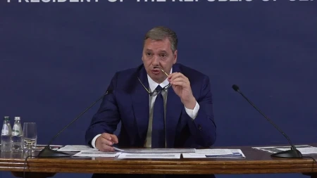 Vučić pokazao fotografije jezivih zločina: „Sve to nije uzeto u obzir!“ Vođe OVK nisu oglašene krivim po šest najtežih tačaka (FOTO)