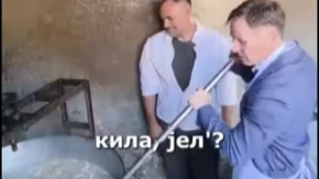 Siniša Mali posetio najboljeg proizvođača čvaraka u Srbiji: Takvi ljudi su uzor i ponos Srbije