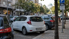 Srbija bruji zbog ovog automobila: Bahato parkirao, a onda dobio poruku koju će dugo pamtiti!