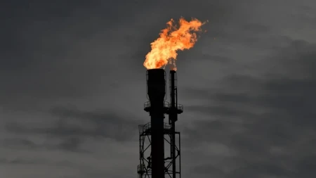 Stiglo pojeftinjenje energenata - nafta pala na 103 dolara, evropski gas na 77 evra