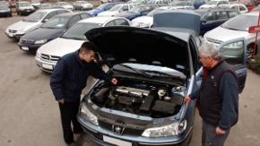 Stižu hladniji dani: Ovih 7 stvari na automobilu proverite pre prve kiše i mraza