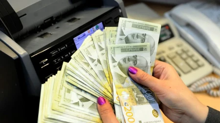 Ističe rok za prijavu za 6.000 dinara: Ko dobija novac već u utorak i šta ako vam pare ne legnu na račun