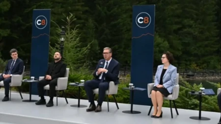 Vučić za Ukrajinu išao preko Rumunije: "Sletevši na aerodrom u Sučavi, video sam tako velike promene da nisam mogao da poverujem!