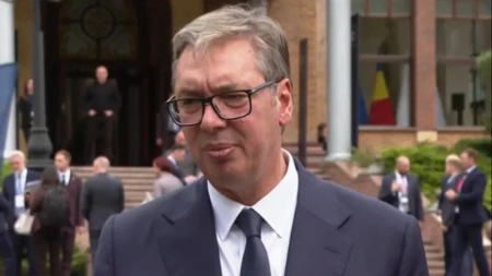 Vučić se obraća javnosti: Predsednik direktno iz Ukrajine