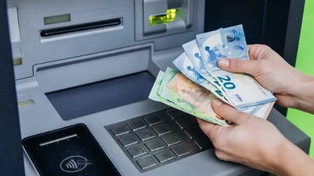 Legao vam je novac greškom na račun - šta zakon kaže i da li mora da se vrati