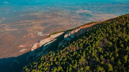 Drama na Rtnju: Gust dim kulja sa planine, vatra preti! (VIDEO)