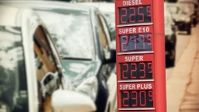 Obaranje rekorda je u toku - cene dizela i benzina su probile granicu u Evropi