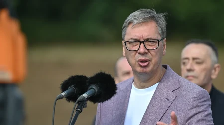 Vučić među narodom: Predsednik u Velikoj Plani (FOTO/VIDEO)