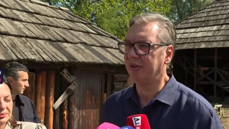 Vučić među narodom: Predsednik u Velikoj Plani (FOTO/VIDEO)