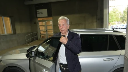 "Ne mogu, nemam snage" Šok oglašavanje Miroslava Ilića zabrinulo javnost: Evo kako je pevač