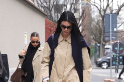 Vratile se pantalone kojih se žene plaše: Ne praštaju ni gram viška, ali ako ih ovako kombinujete, izgledaćete čak i mršavije