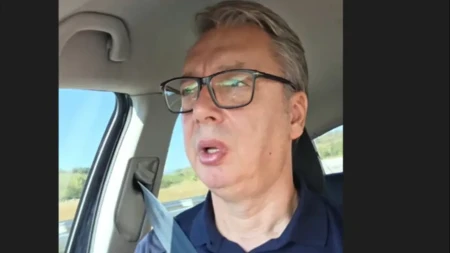 "Ne, nego u gepek da uđeš!" Urnebesan momenat tokom Tiktok lajva predsednika Vučića