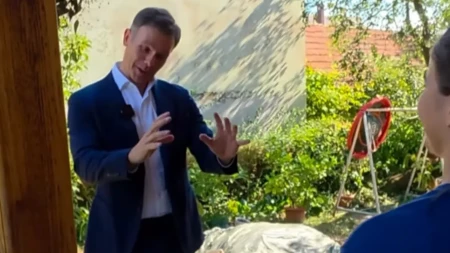 "Odavno me je prestigla" Devojčica Nina pokazala Malom umeće u karateu: Tako sam uvek učio i svoje klince (VIDEO)