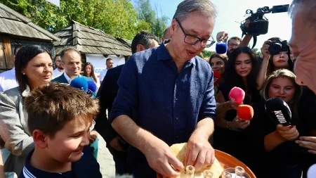 Aleksandar Vučić: Spolja je uloženo 1,3 milijarde evra u rušenje Srbije
