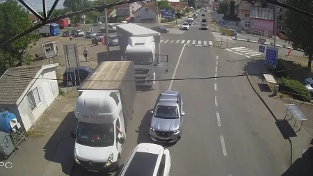 Kolaps na izlazu iz Srbije: Vozači zarobljeni u kolonama čak tri sata!