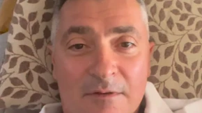 Vučić ga pozvao na razgovor, on odgovara snimkom iz kreveta: Ovo je čovek kog je "studentska" lista stavila da bude prvi na listi