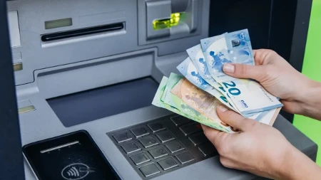 Poznate ličnosti se prijavile za isplatu 6.000 dinara, ali ne znaju gde da podignu pare: Evo šta kaže estrada