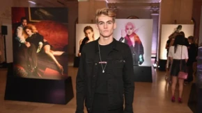 Preminuo Presli Gerber (27), sin Sindi Kraford! Umro u rehabilitacionom centru! (FOTO)