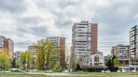 Neobična tezga u Bloku 70 ptivukla pažnju Beograđana: Nisu mogli da veruju šta Kinezi sad nude
