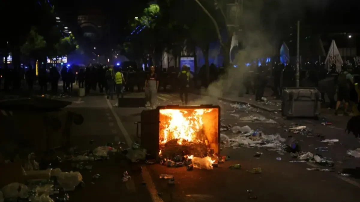 Samo tri pitanja za blokaderski karavan: Pre nego što zatražite glasove u Srpskoj, odgovorite ljudima na ovo