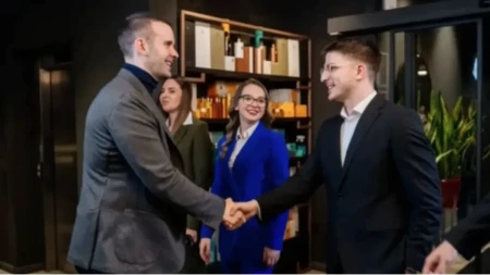 Razotkrivena najveća podvala plenumaša: Milogorci prerušeni u studente diriguju blokaderima  