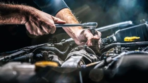 Poznati mehaničar kune se u ovaj polovni automobil: "Može trajati zauvek"
