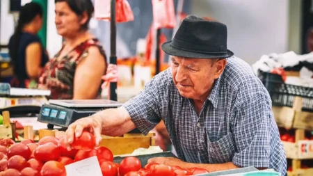 Paprike ima na pretek, pa cena pada - šta je još pojeftinilo na pijacama