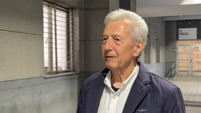 Miroslav Ilić stigao na sahranu brata, bolne scene: Zbog velike porodične tragedije Mrčajevci zavijeni u crno