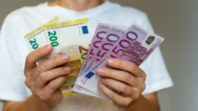 Jedan poziv menja sve: 3 znaka horoskopa dobijaju novu ljubavnu ili finansijsku priliku