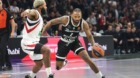 Partizan zablistao na evroligaškoj premijeri! Crno-beli na krilima magičnog Karlika Džonsa razbili Olimpiju i upisali prvu pobedu!