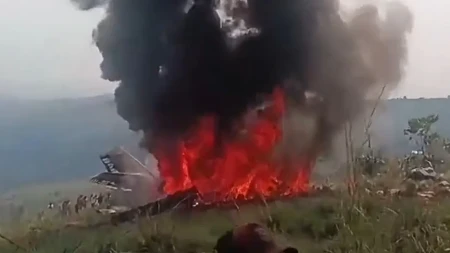 Jeziv snimak pada aviona: Poginulo 14 ljudi, među njima dva visoka vojna zvaničnika!
