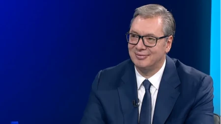 "Ponosan sam što nikoga nisam isporučio Hagu, a imao sam obavezujući zahtev!" Vučić o pritiscima