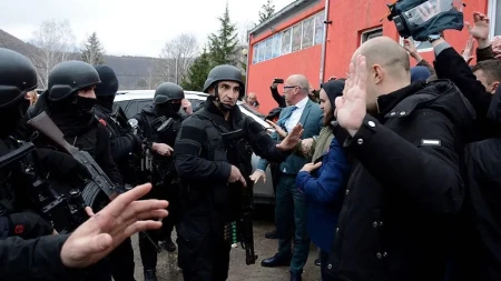 Nastavlja se teror Kurtijevih zlotvora: Uhapšeno devet Srba, osumnjičeni za navodne ratne zločine