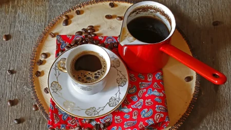 Turčin objasnio kako se kuva turska kafa: Svi pravimo grešku, tajna je u jednom koraku