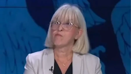 “Ustavobranitelji” koji dve godine krše ustav i zakone! Pogledajte kako rektorka guta knedle dok je Brnabić suočava sa argumentima kako gaze zakone Republike Srbije! 