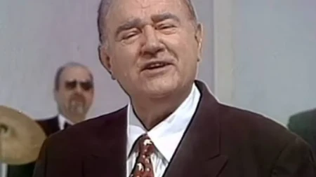 Umro naš poznati pevač: Porodica saopštila tužne vesti