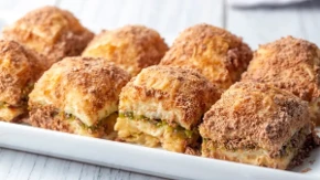 Kupio tri tacne baklave i prodao ih na koncertu - danas dnevno zarađuje skoro 1500 evra
