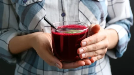 Naši stari su ga pili svaki dan, a mi smo ga zaboravili: Napitak koji čisti jetru, štiti srce i smiruje pritisak