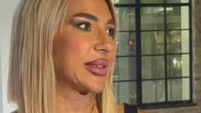 Napadnuta Jovana Jeremić: Pevač se obratio voditeljki, usijale se društvene mreže