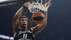 Partizan ugasio svetlo u "gradu svetlosti", Karlik i Džekiri srušili Pariz za 2/2